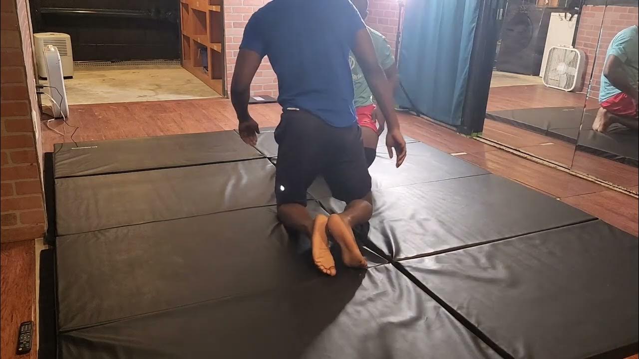 Jiujitsu for beginners how to armbar from full mount jiujitsu 