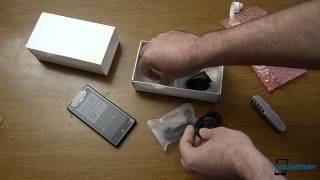 Windows Phone 8X by HTC Unboxing