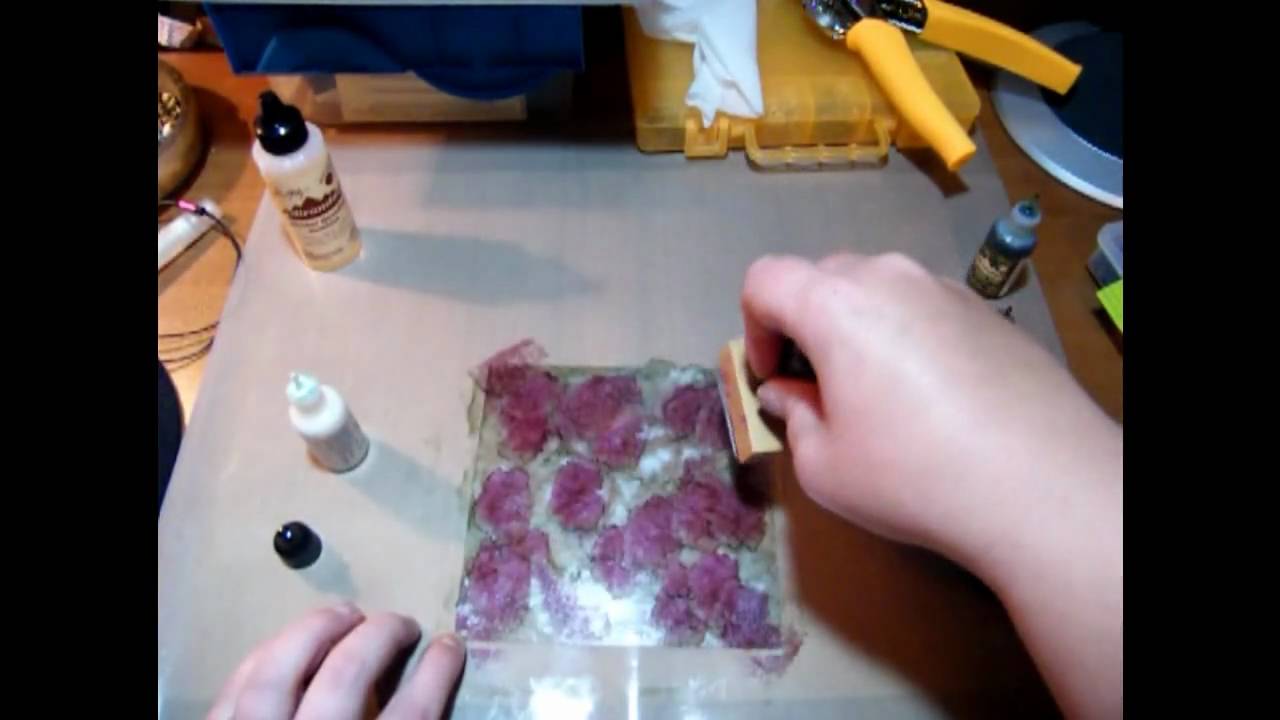 Making flowers using clear craft plastic or Transparencies 