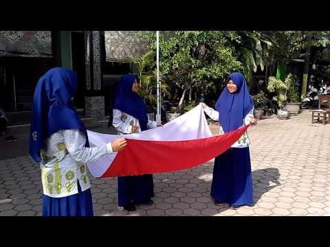 Video: Cara Melipat Bendera