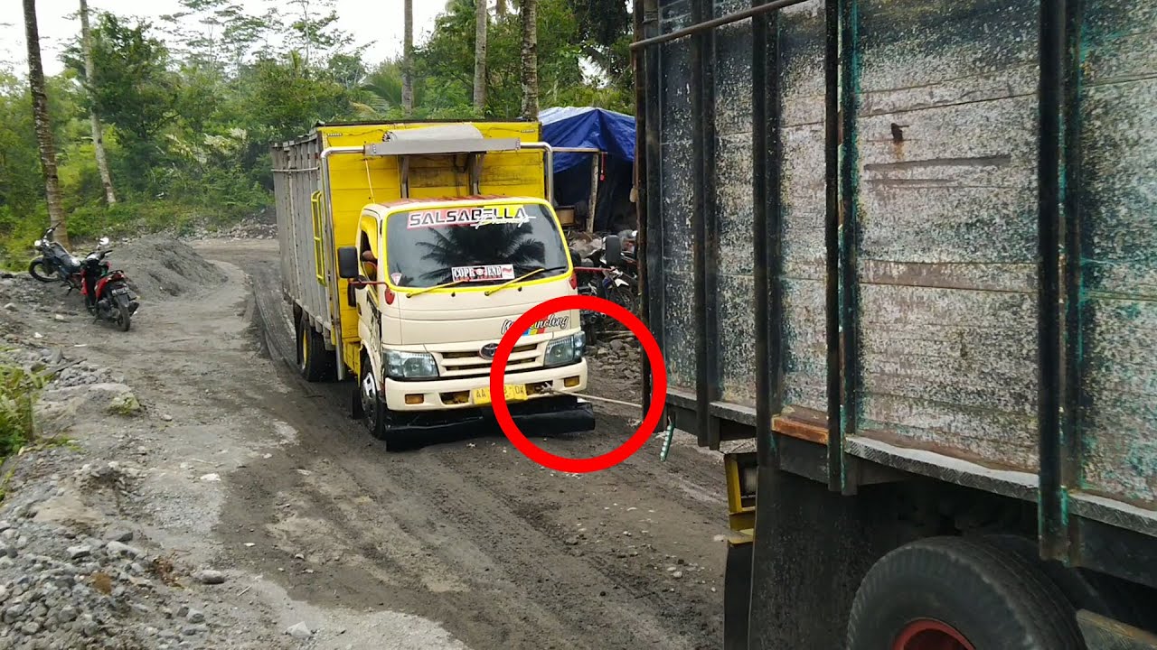 tanjakan extreme truk pasir merapi