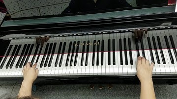 38.Contrary-Motion Db Major (Group 1) Played by Grace Lam