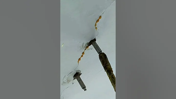 The process of repairing a leaking roof- Good tools and machinery make work easy