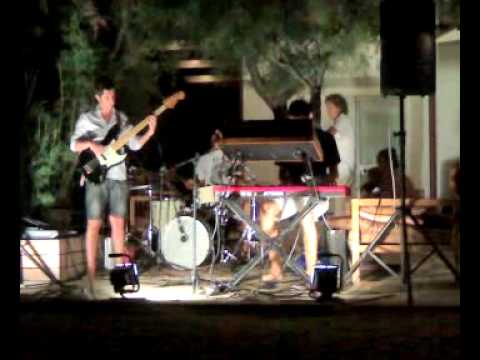 Bumpin' on sunset - Fabio Russo (Hammond e Moog), Mauro Mussoni (basso), Luca Nobile (batteria)