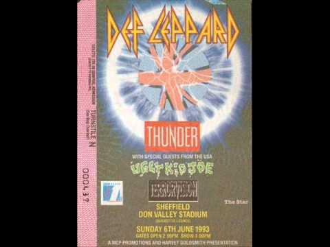 Def Leppard live at Don Valley Stadium Sheffield Photograph track 17 end