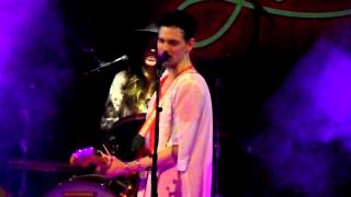 Video thumbnail of "Houndmouth - Game Show - New Song - 3/8/14 - The Hamilton Washington DC - Band switches places"