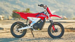 hervorming Hoofd attribuut Honda's first Electric Dirt Bike! CRF-E2 Mini - Motocross Action Magazine -  YouTube