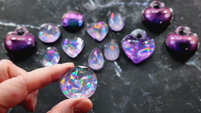 How to Use Epoxy Stickers, Glass Domes, and Resin with Lillypilly