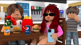 DEBBIE'S EX BOYFRIEND COMES TO TOWN! *HE EXPOSES HER ILLEGAL PAST...* VOICE Roblox Bloxburg Roleplay by peachyylexi 37,526 views 1 month ago 38 minutes