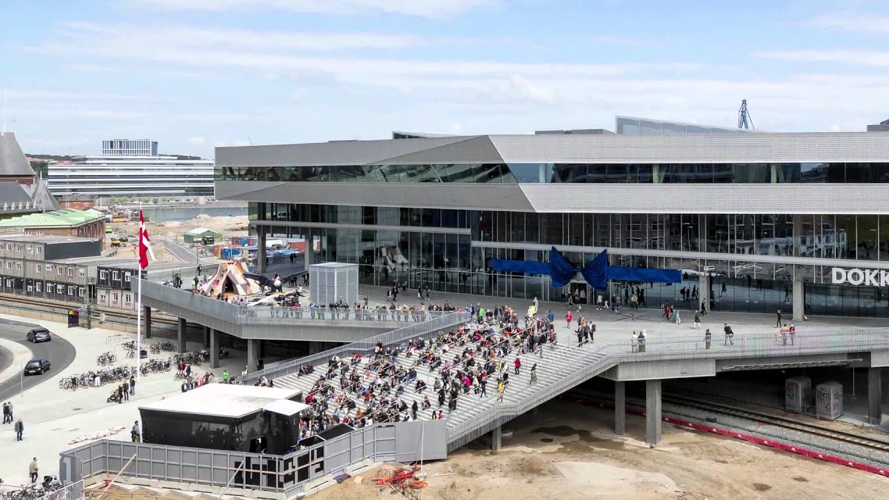 Time-lapse af Dokk1s første døgn