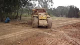 Caterpillar 615C Elevating Scraper