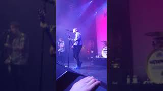 waterparks - we need to talk live eindhoven