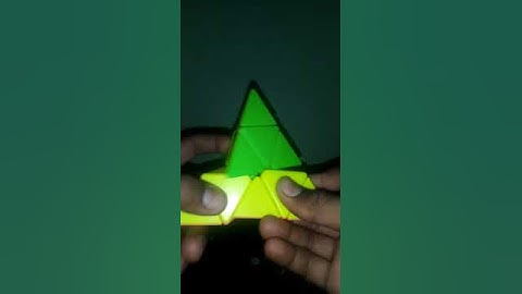 pyramix cube solving magic tricks #1000subscriber #cube #pyramix #1k #cuber #pyraminx #shortvideo