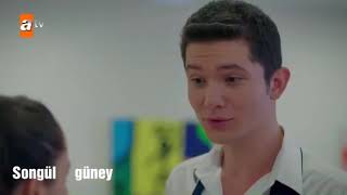 Söngül Ve Güney Gölgede Büyüyen Bir Çiçek Gibi Resimi