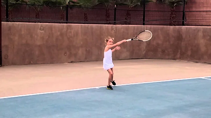 Lindsey McIntosh tennis practice 10-25-15