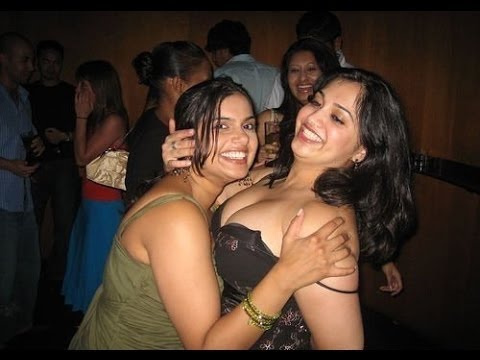 Bollywood Actress Exposing Herself salman khan song