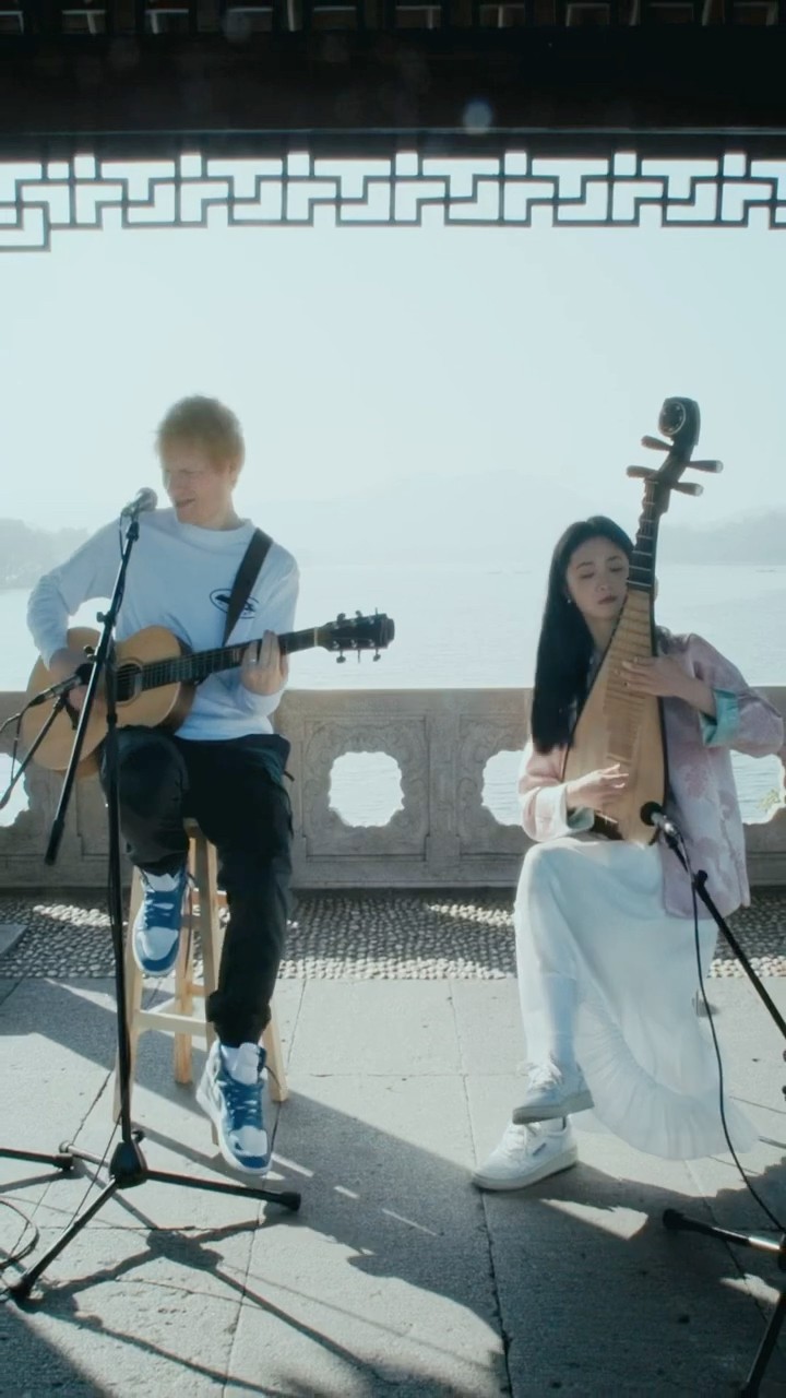 Recorded this today with Zhou JieQiong, as a bit of nostalgia, take you back to 2011