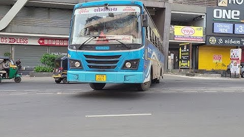 EXPRESS AND LOCAL GSRTC BUSES DEPARTING FROM RAJKOT BUSPORT || RAJKOT BUS STAND