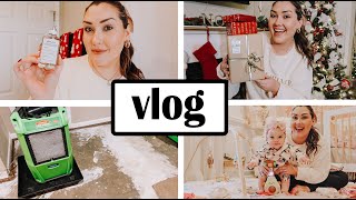 VLOG | Gift Wrapping, Basement Flood, Mama/Baby Time