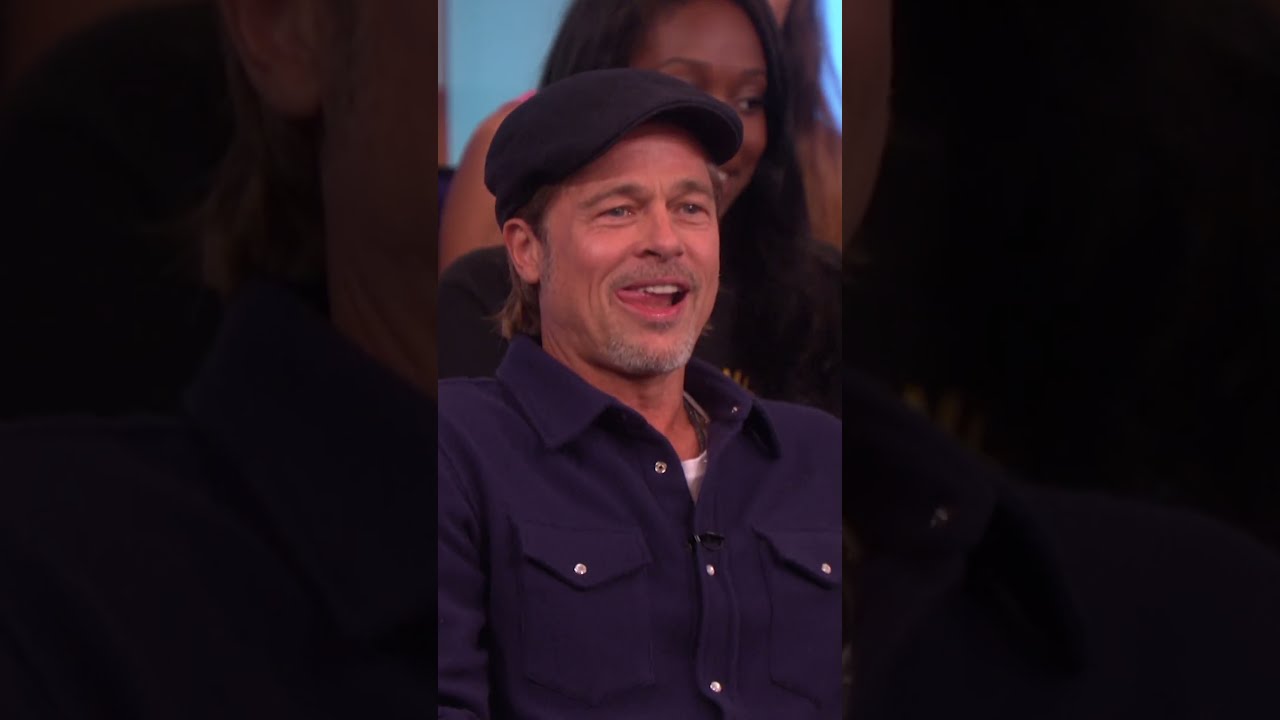 Brad Pitt Distracts Ellen While Sitting In The Audience