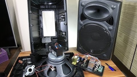Biggest battery powered portable speaker look inside