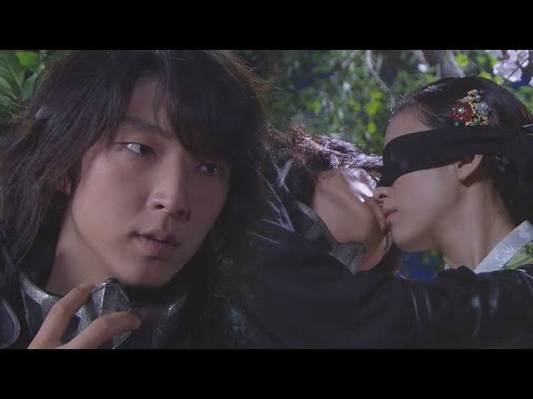 Lee Jun Ki ♥ Han Hyo Joo, Sweet Blind Kiss｜이준기, 한효주 눈 가리고 ‘키스’ @일지매 15회 20080709