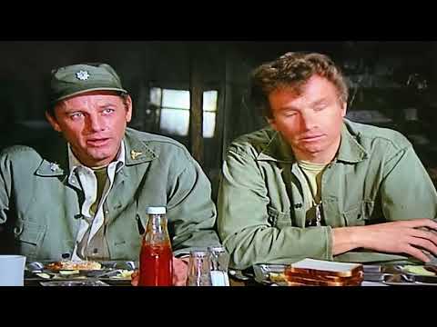 Mash- Hawkeye and Frank Fight