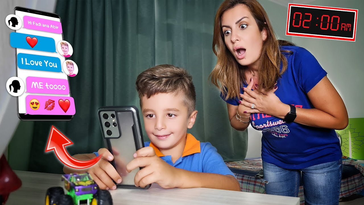 كشفنا فادي باعت رسايل غرام لبنت  !!! (الساعة 2 الفجر 😨)