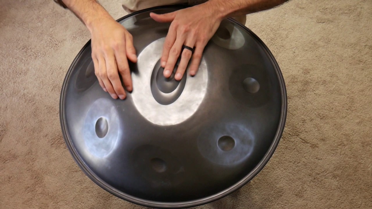 Saraz Handpan C# Minor 8 (21" Diameter)