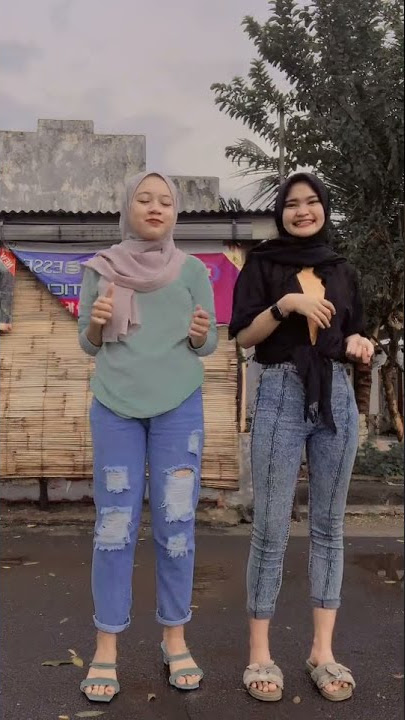 duo jilbab goyang | jilbab pemersatu bangsa #tiktok #tiktokviral #shorts