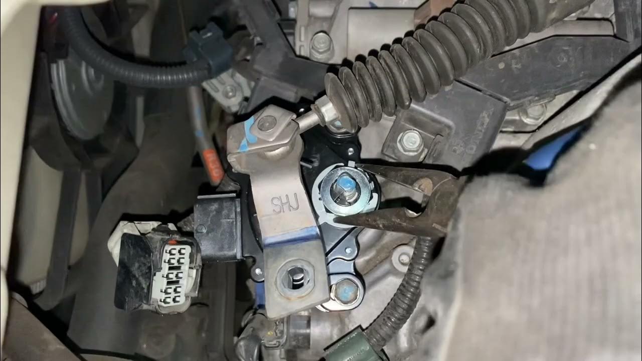 2007 Honda Odyssey Neutral Safety Switch replacement P1717 Fix - YouTube