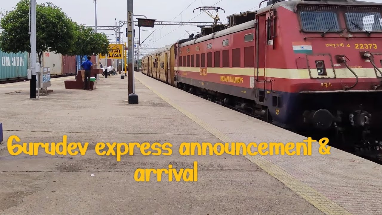 12660 Shalimar to Nagercoil GURUDEV express arrives at Palasa 