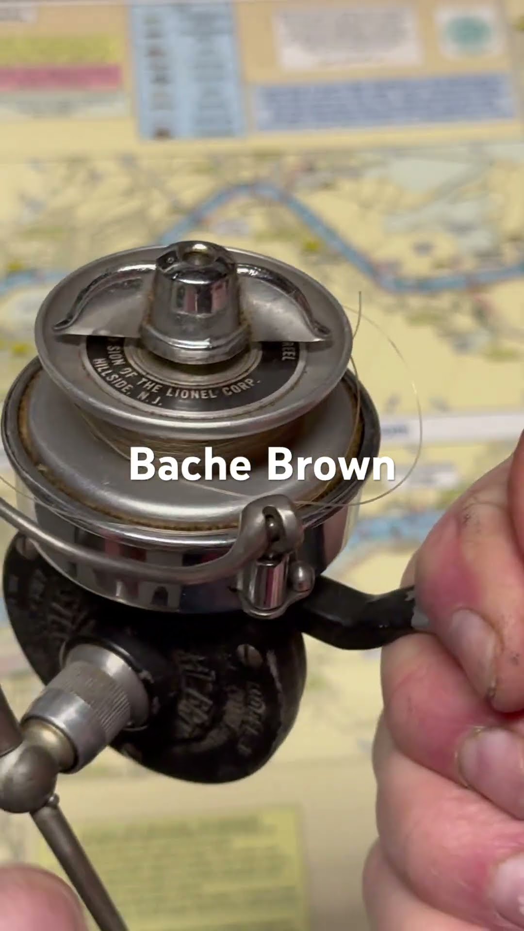Brown Bache Reel Vintage Mastereel - Airex Model Spinning Box