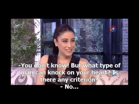 Video: Hazal Kaya: Biography, Tus Kheej Lub Neej