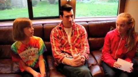 Kids Interview Bands - Theory of a Deadman