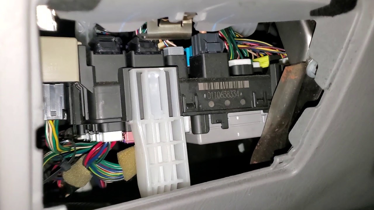 2007 Toyota Corolla Fuel Pump Relay Location, Fuel Pump Fuse & Circuit