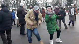 Тополя тополя все в пуху!!!💃🌹Танцы в парке Горького!!!💃🌹Харьков 2022