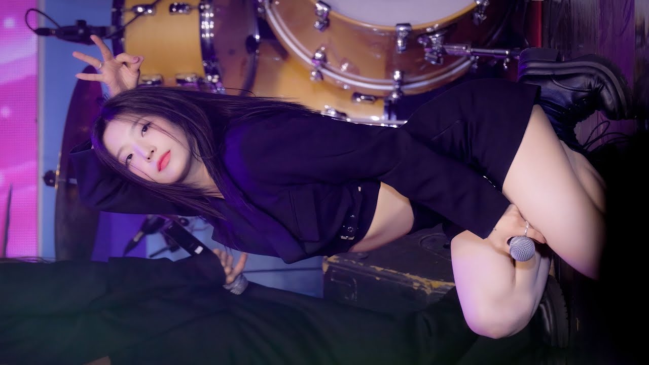 [4K] 231026 프로미스나인 이새롬 #menow 직캠 (fromis_9 LEE SAEROM Fancam)