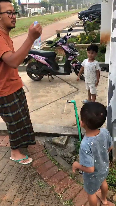 Minum langsung dari keran 😁😘😍🥰 #ayyashmalikmujtahid #masyaallahtabarakallah