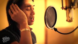 Đan Nguyên - Anh Là Ai  (tác giả Việt Khang)