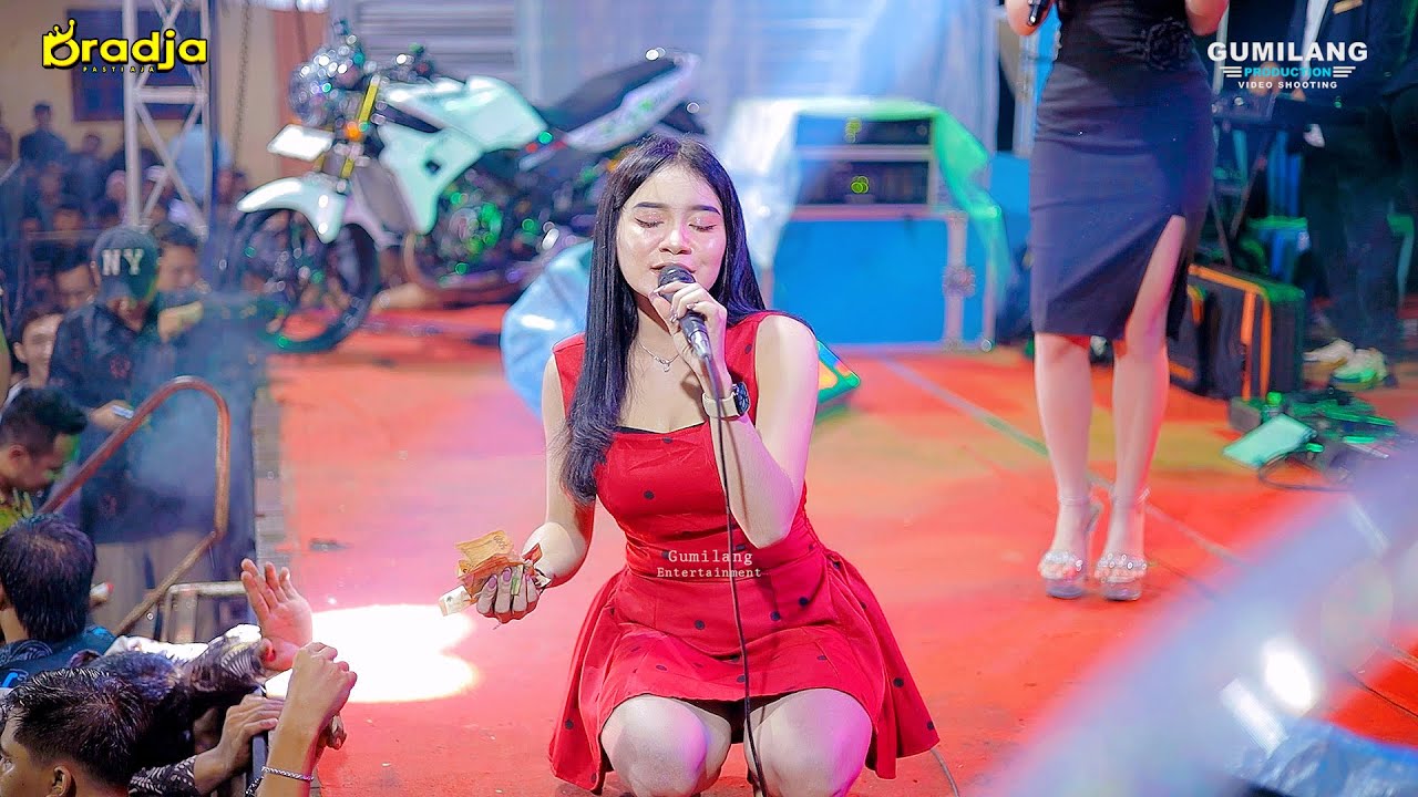 D'RADJA PASTI AJA - HAKIKAT SEBUAH CINTA KURNIA & YESA WEDDING ERY & RIRIN - PLAJAN PAKIS AJI JEPARA