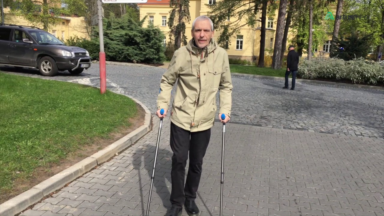 Эндопротезирование ТБС и реабилитация в Чехии - отзыв пациента. Видео походки.