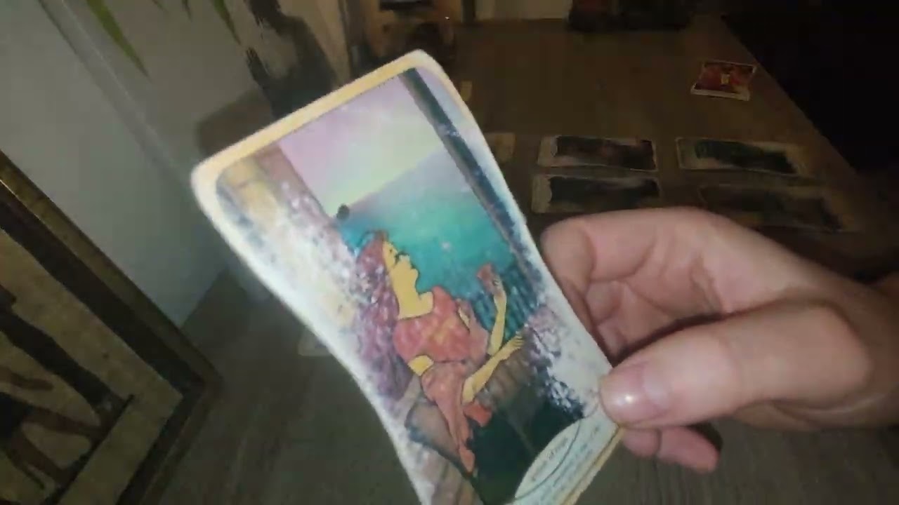 Почему люди вам завидуют? — выберите карту