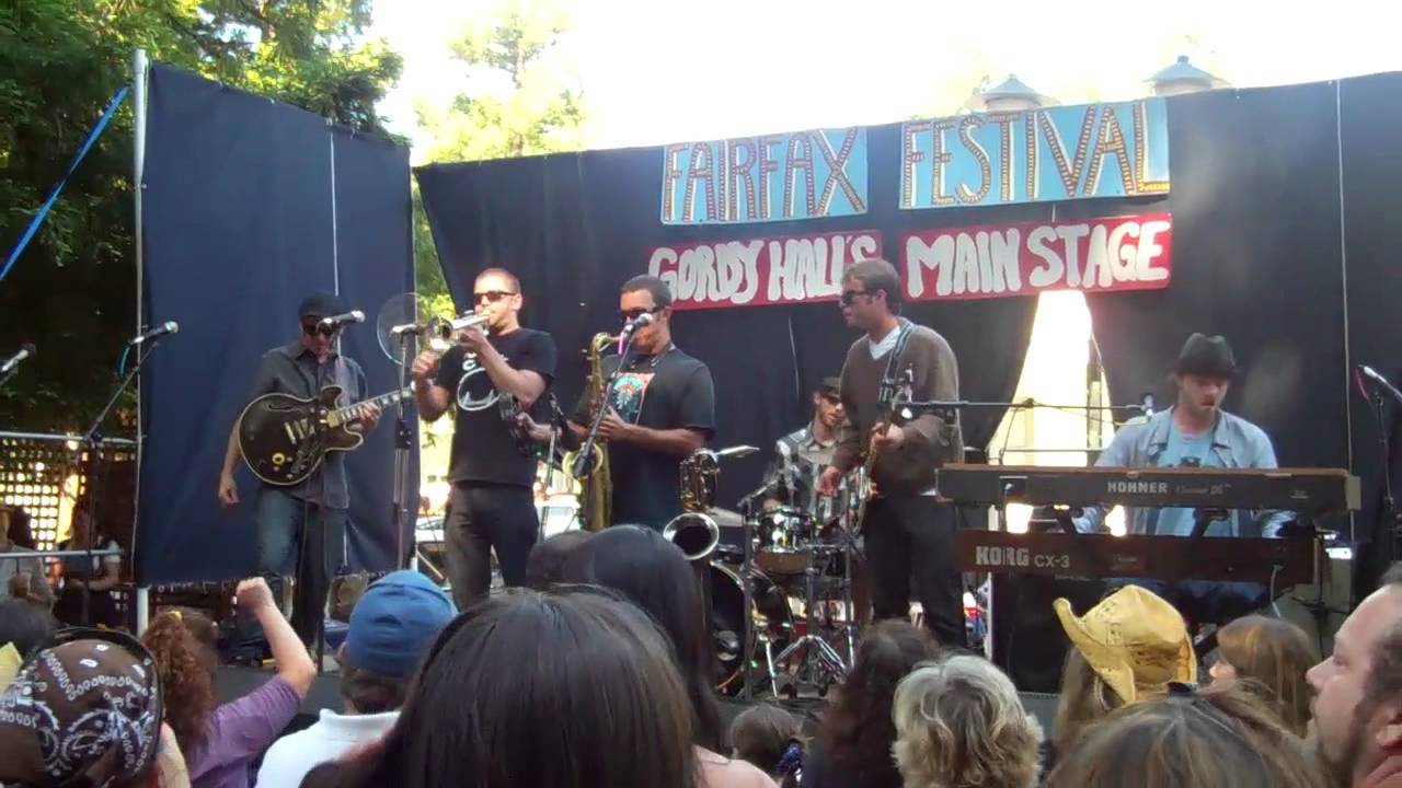 Slippin into darkness--Monophonics Fairfax Festival 2011