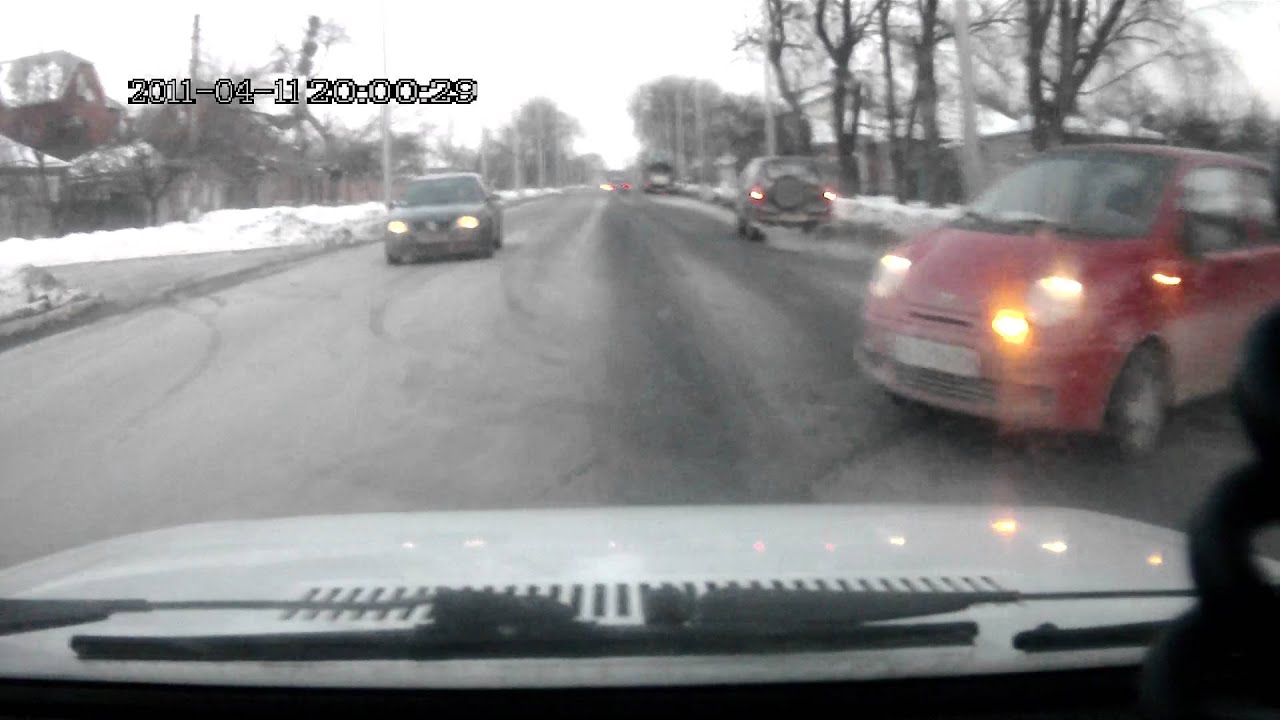 Девушка на матизе