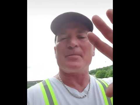 ربيع يخلق الرب 