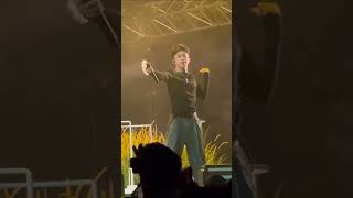 Rich Brian performing Who That Be in Where’s My Head Tour? Jakarta