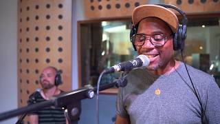 GOSH! SESSIONS - Pete Simpson & Band - Fly Away