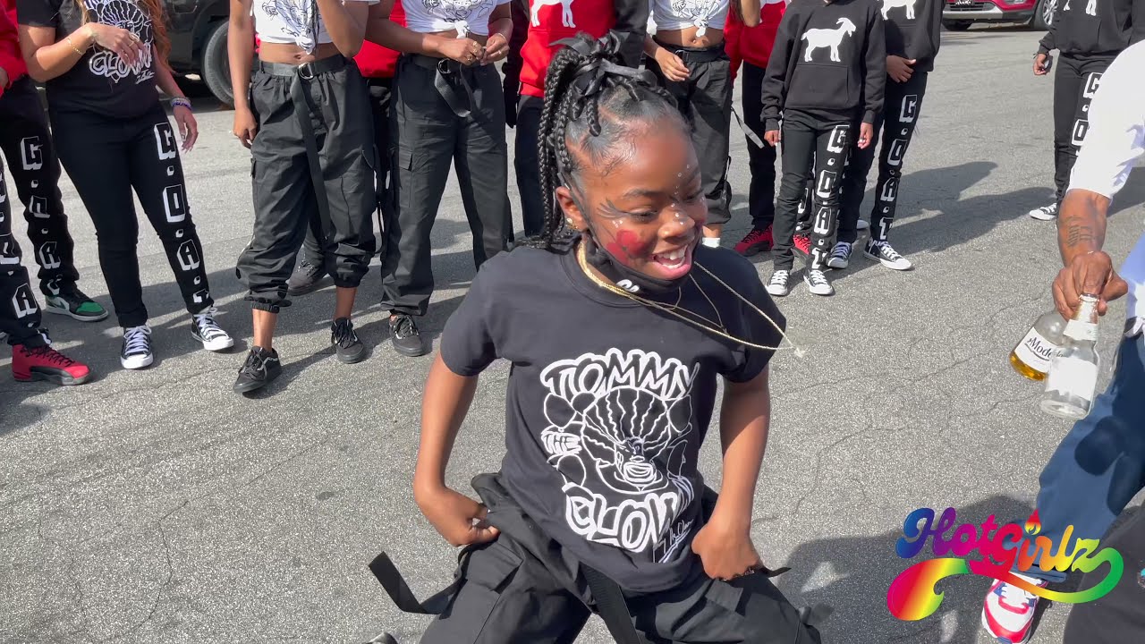 I CAN HANG WITH THE BIG DAWGS!! LETS GO MORAAA! I FOLLOW @TOMMYHOTGIRLZ ON INSTAGRAM