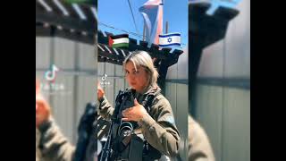 İsrail'i kadın askerin tiktok videosu Resimi